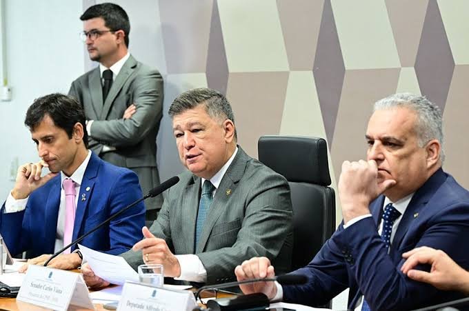 ABI denuncia cerceamento à imprensa na CPMI do INSS e critica postura do presidente da comissão