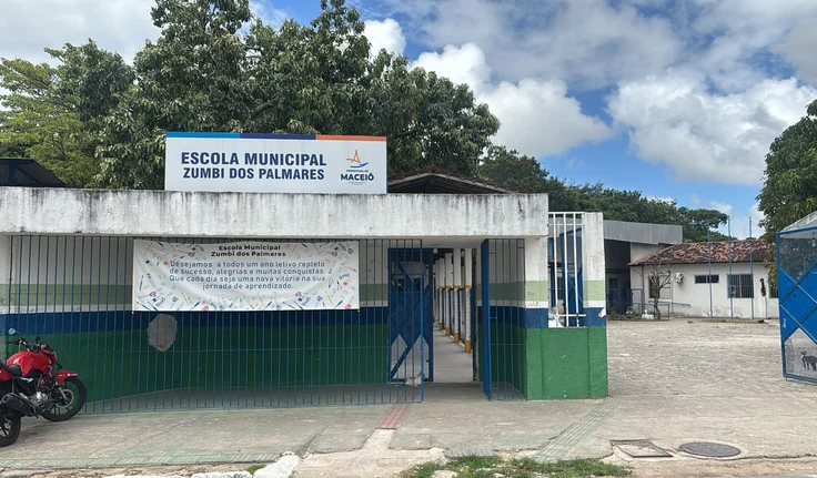 Likes e o caos: a distância entre a Maceió das redes e das salas de aula