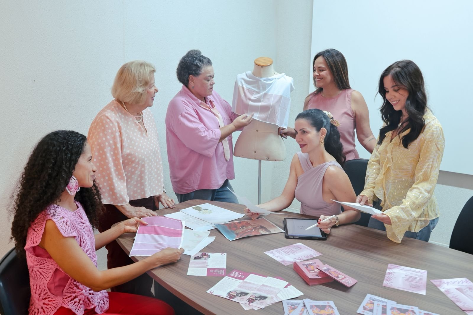 Lab Loja Vazia une moda e solidariedade no Outubro Rosa em Maceió