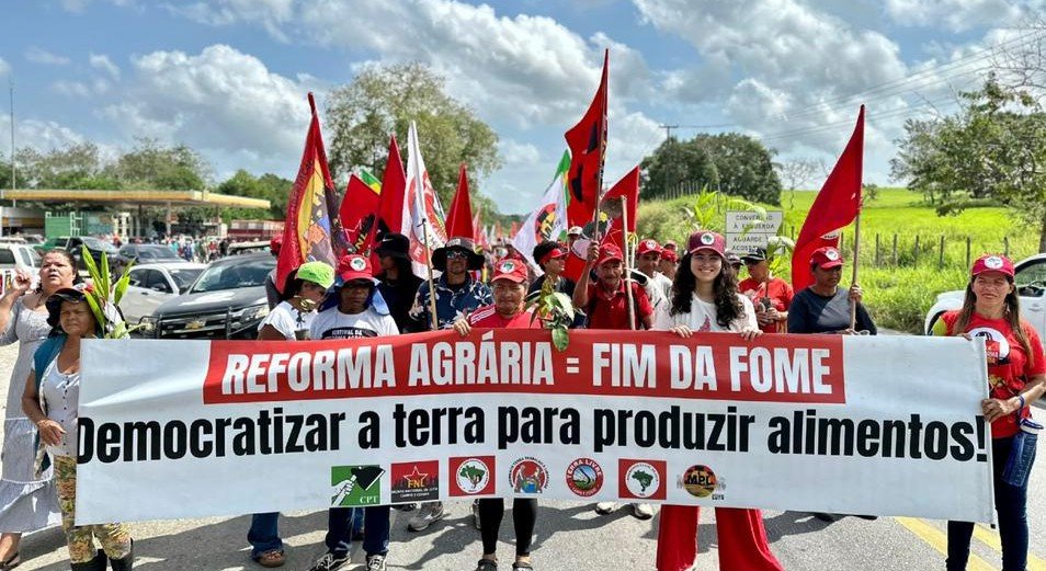Reforma agrária em pauta: trabalhadores rurais protestam em defesa das terras da Laginha