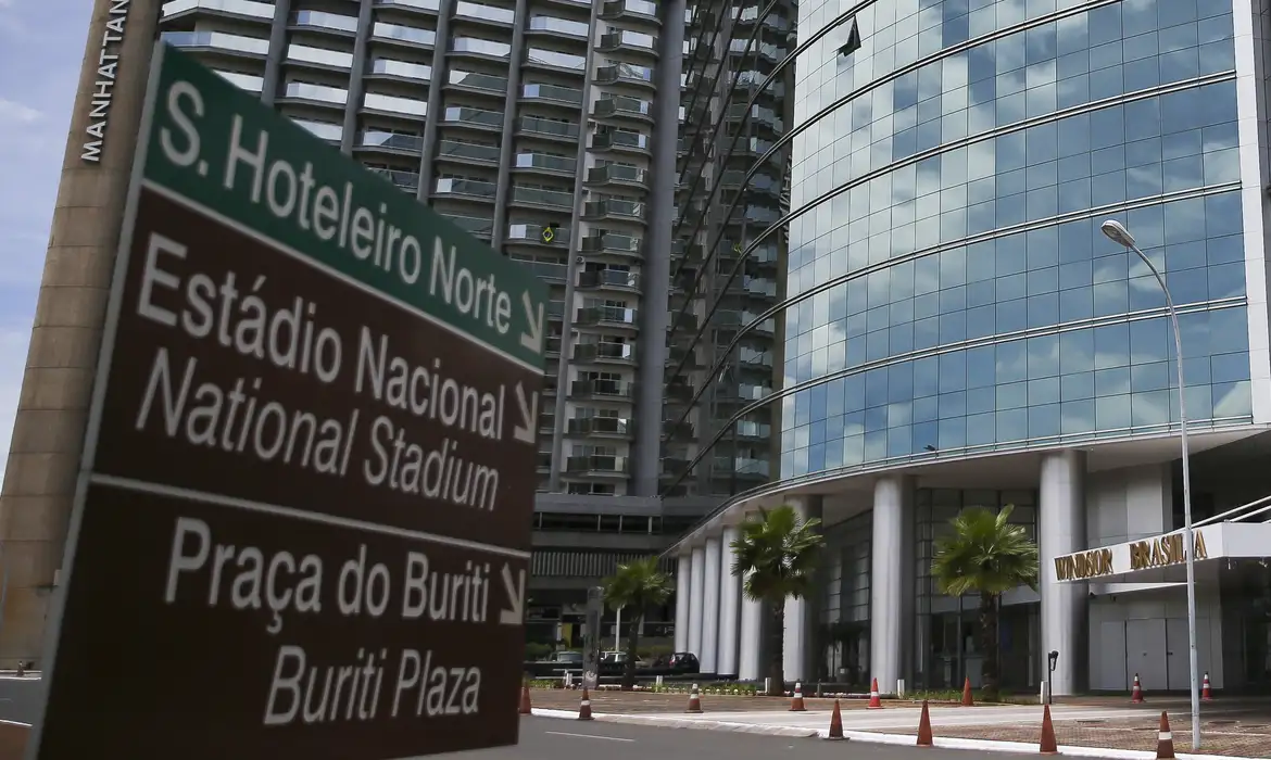Novas regras de hospedagem entram em vigor em dezembro no Brasil