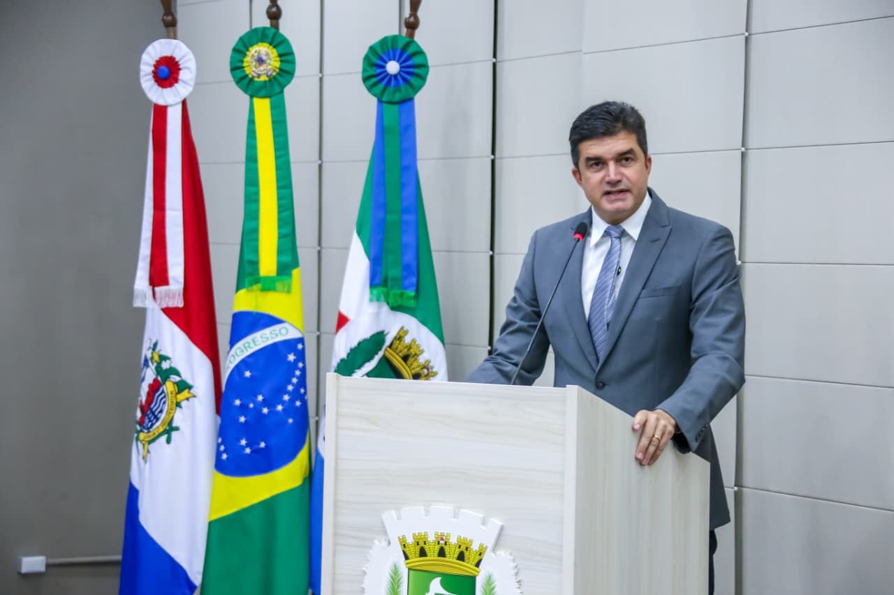 Rui Palmeira denuncia perseguição de JHC após contas enviadas à câmara: “Prefeito tenta me calar com retaliações”