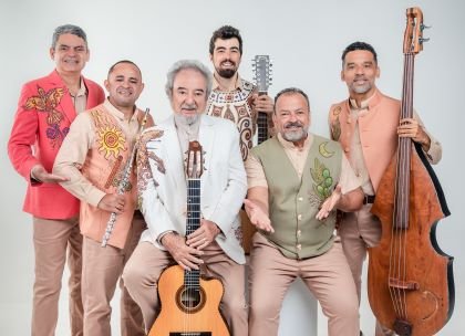 Quinteto Violado apresenta a turnê “O Sertão” em Maceió em comemoração aos 54 anos.