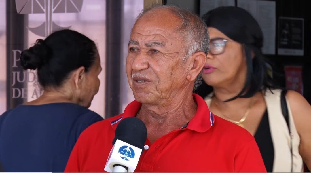Aos 71 anos, Manuel busca o nome do pai de 100: um encontro entre gerações e justiça