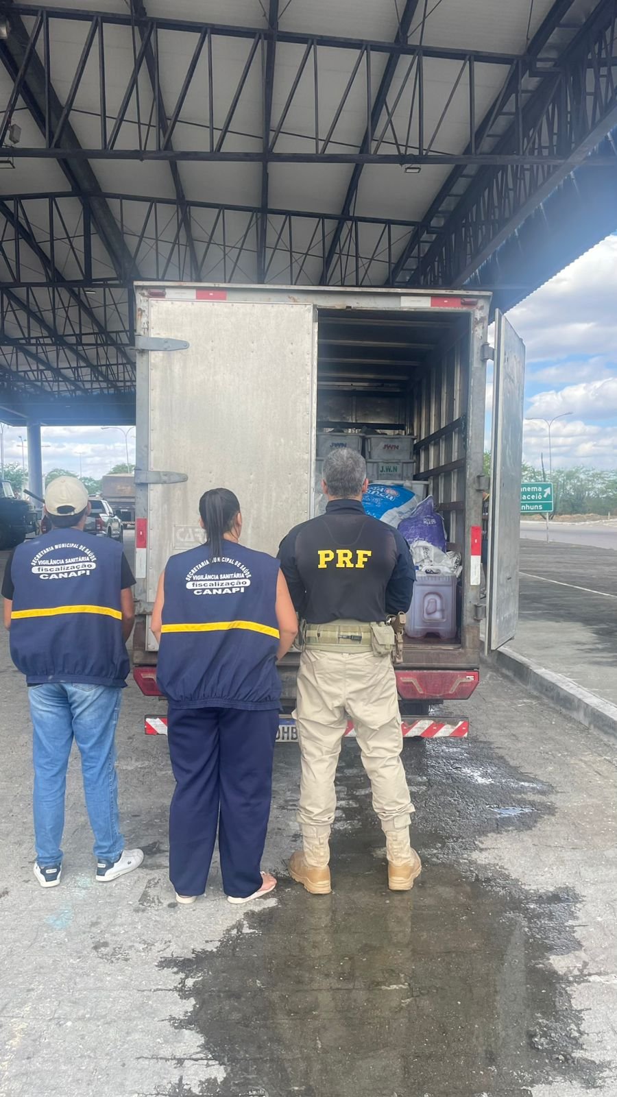 PRF apreende 900 kg de pescado irregular transportado com óleo diesel em Canapi