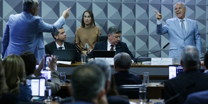 Bate-boca na CPMI do INSS expõe truculência e espetáculo político do relator Alfredo Gaspar