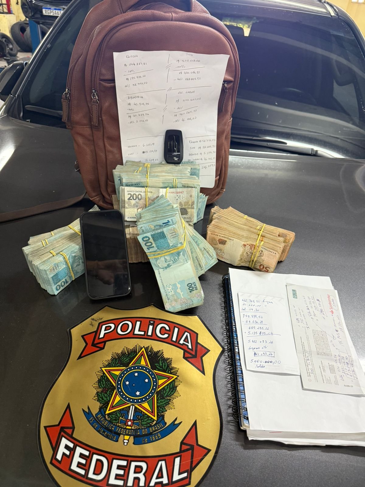Empresário é preso em flagrante com R$ 270 mil na sede da Prefeitura de Murici