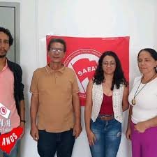 Trabalhadores da Educação pedem concurso público para quadro administrativo