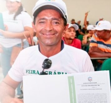 Rural Legal entrega 577 títulos de propriedade a agricultores de Mata Grande