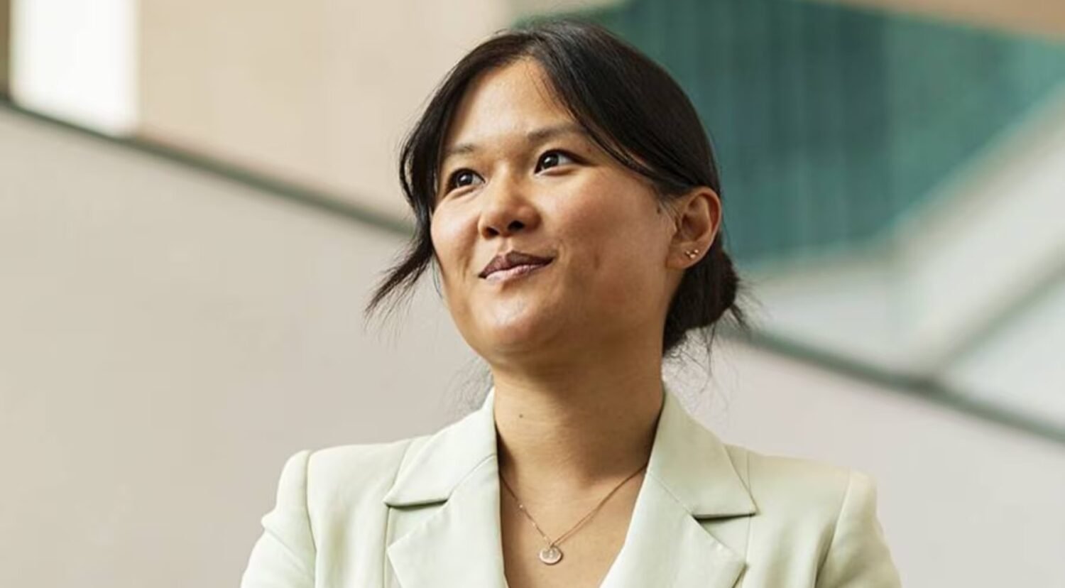 O Império ChatGPT: farsa, exploração e a bolha bilionária