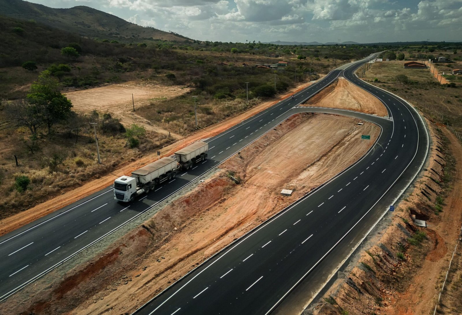 Alagoas investe mais de R$ 470 milhões em mobilidade em 2025