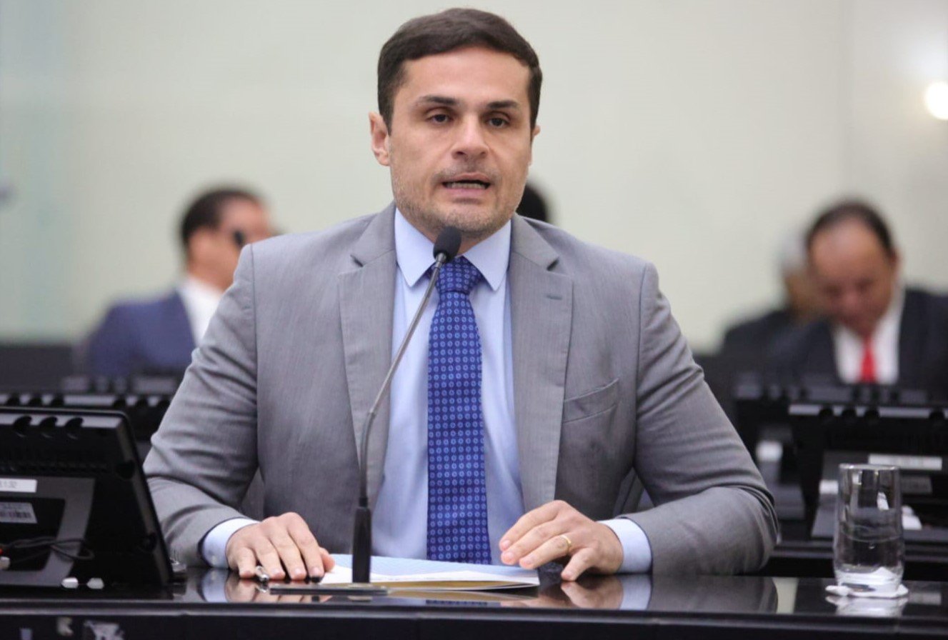 Diabetes tipo 1: Assembleia aprova projeto que cria política de acompanhamento a estudantes da rede estadual
