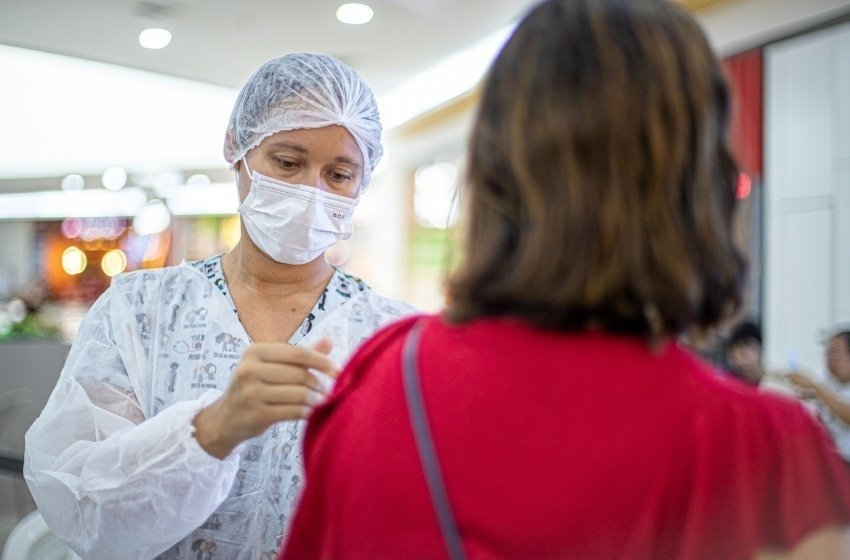 Vacinação de bloqueio contra meningite C será realizada no próximo sábado (31)