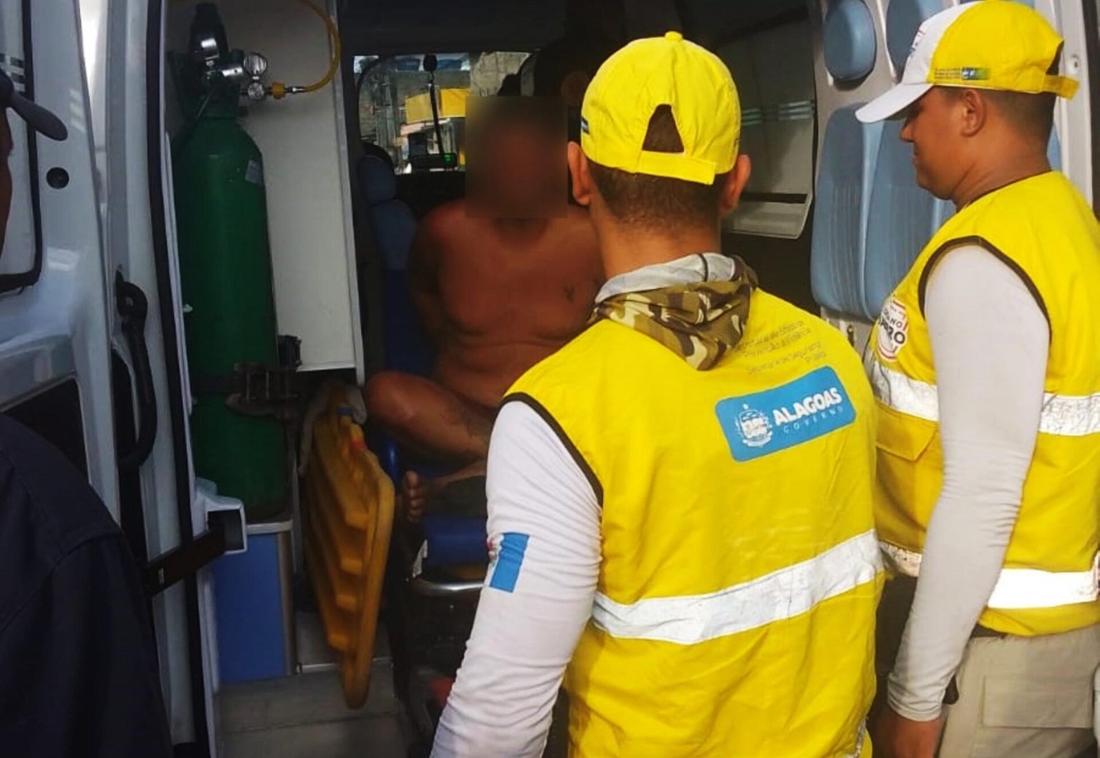 agentes-do-ronda-no-bairro-encaminham-paciente-em-surto-para-o-hospital-portugal-ramalho