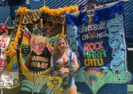 Felicidade, liberdade e identidade: foliões relatam experiências ao acompanhar o bloco Rock Maracatu