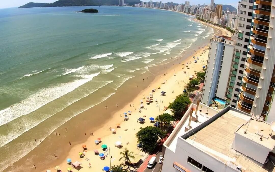 Mercado imobiliário: Balneário Camboriú tem o metro quadrado mais caro do Brasil em 2025