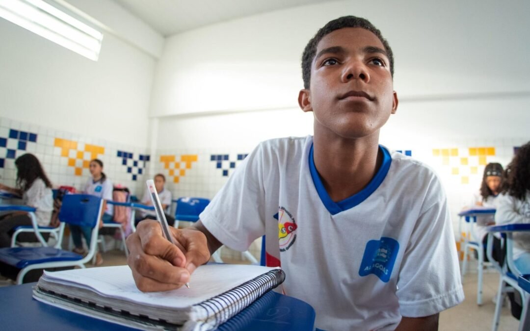 Escolas alagoanas devem responder à segunda etapa do Censo Escolar 2025 a partir do dia 19