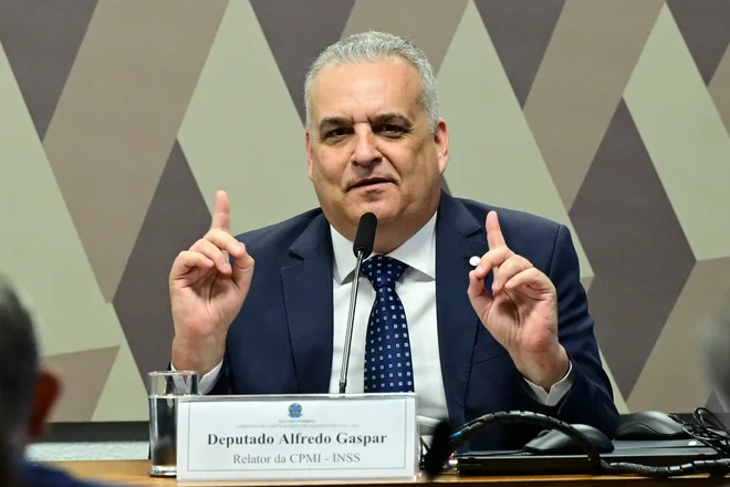 CPMI do INSS: investigação de fraudes ou espetáculo político?