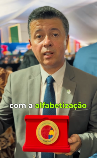 Cacimbinhas conquista Selo Ouro em alfabetização e recebe reconhecimento nacional