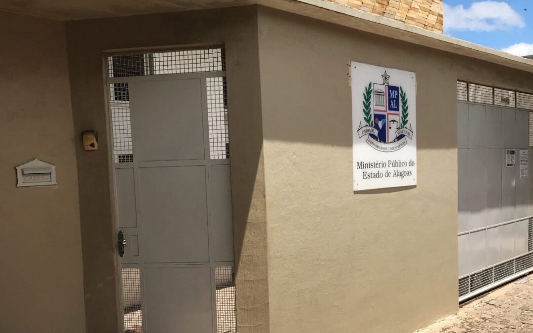 MPAL aciona Justiça para obrigar três municípios do Sertão a realizarem concurso público na educação