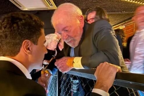 Renan Filho alertou Lula sobre apoio a JHC durante evento do Minha Casa Minha Vida