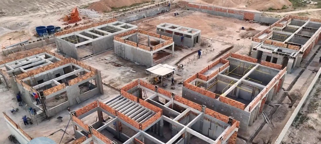 Cacimbinhas intensifica obras e amplia investimentos em educação, assistência social e infraestrutura