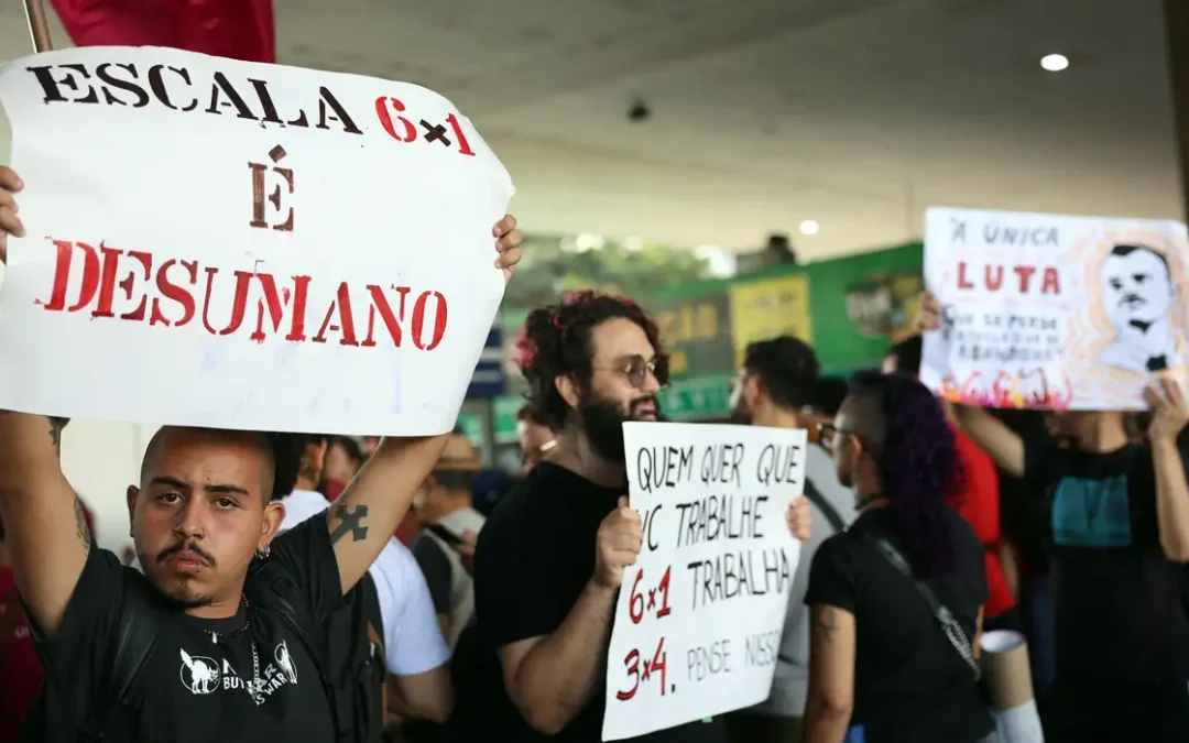 Dia do Trabalhador surgiu de greve por jornada de 8 horas e mantém caráter de luta, dizem especialistas