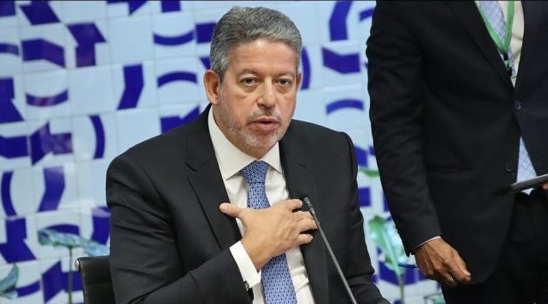 Jatinho de R$ 5 milhões liga Arthur Lira a empresário do agro com contratos públicos