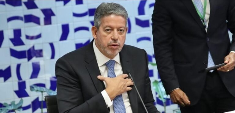 Arthur Lira aciona TRE-AL contra campanha do movimento Nós, Alagoanas