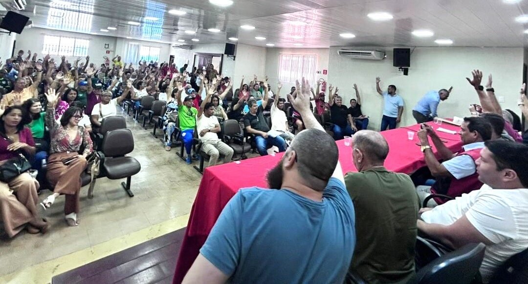 Sindicatos consideram proposta insuficiente e aguardam nova rodada de negociações com o município