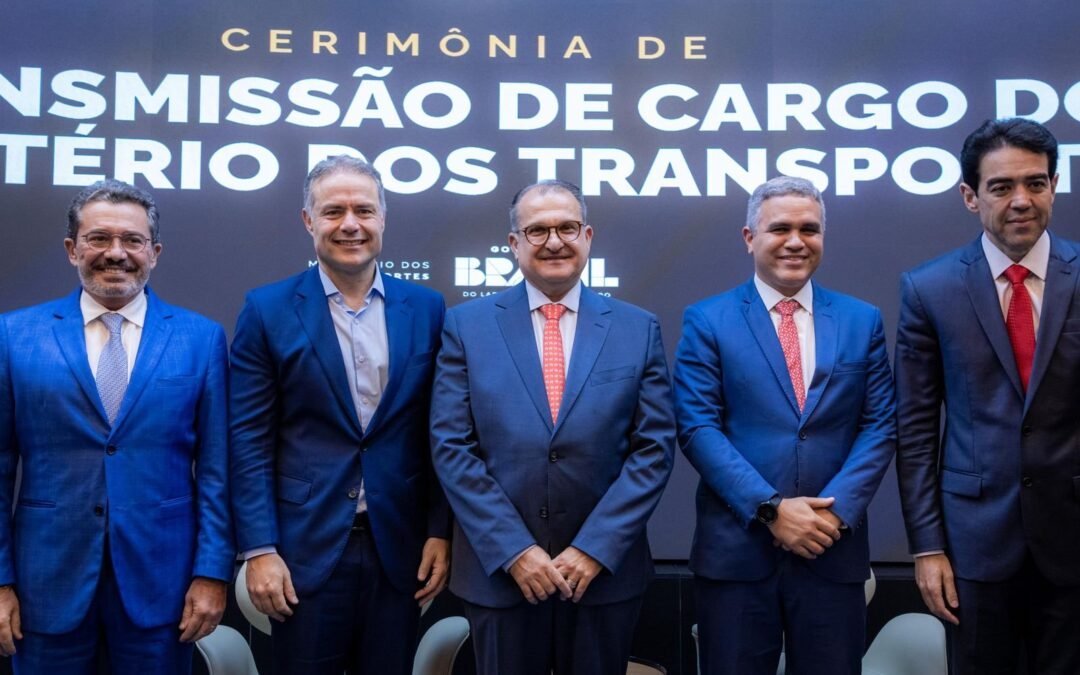 Renan Filho deixa Transportes e Santoro assume comando da pasta