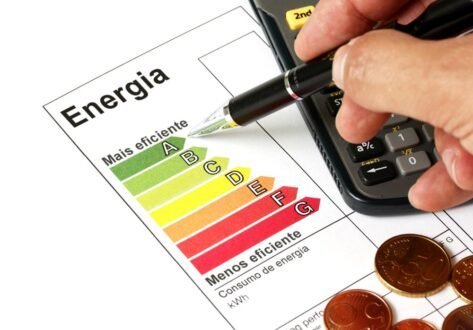 Conta de energia será mais cara em maio; Aneel recomenda que consumidor evite desperdícios