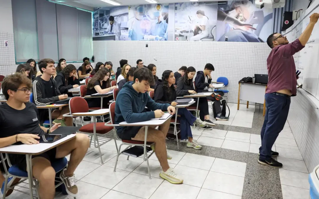 Desenrola Fies: estudante pode renegociar dívida a partir desta quarta (13)