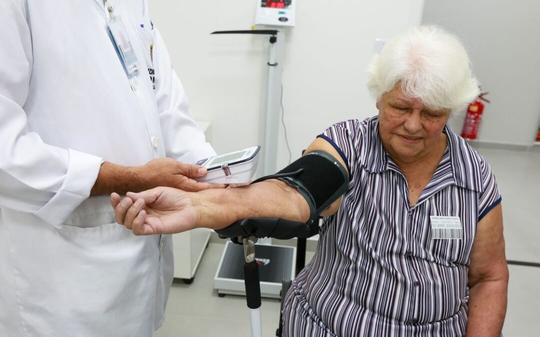 Pessoas 50+ vão representar metade do consumo com saúde em 2044