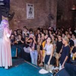 Primeira drag homenageada pela Câmara de Atalaia integra elenco do Festival Drag Dinner Alagoas