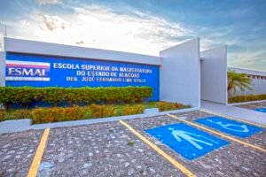 Esmal reforça orientações para prova de seleção de Assistente de Contabilidade do TJAL
