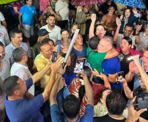 Renan Filho e JHC levam disputa eleitoral às ruas do interior de Alagoas