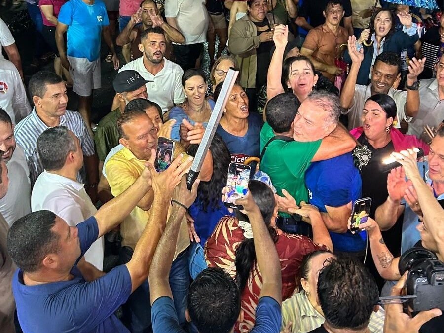 Renan Filho e JHC levam disputa eleitoral às ruas do interior de Alagoas