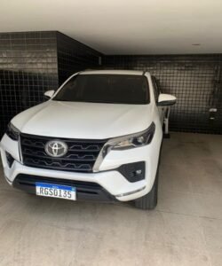 Ex-prefeito de Estrela de Alagoas tem SUV roubada durante a madrugada em Maceió