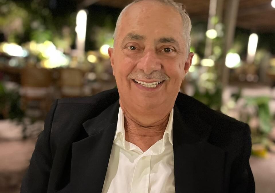 FIEA homenageia José Hipólito da Costa com Medalha da Ordem do Mérito Industrial
