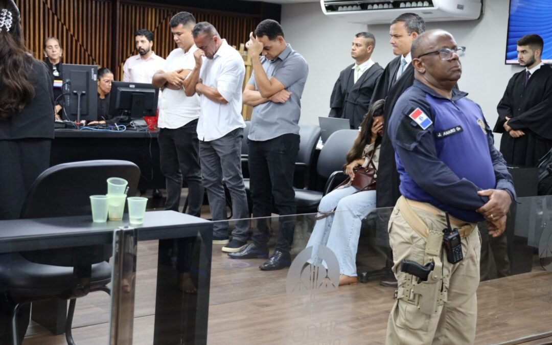 PMs e ex-policial são condenados por morte e ocultação de Davi da Silva em Maceió
