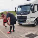 Pouco antes de morrer, Gabriel Ganley participou de desafio puxando caminhão de 25 toneladas