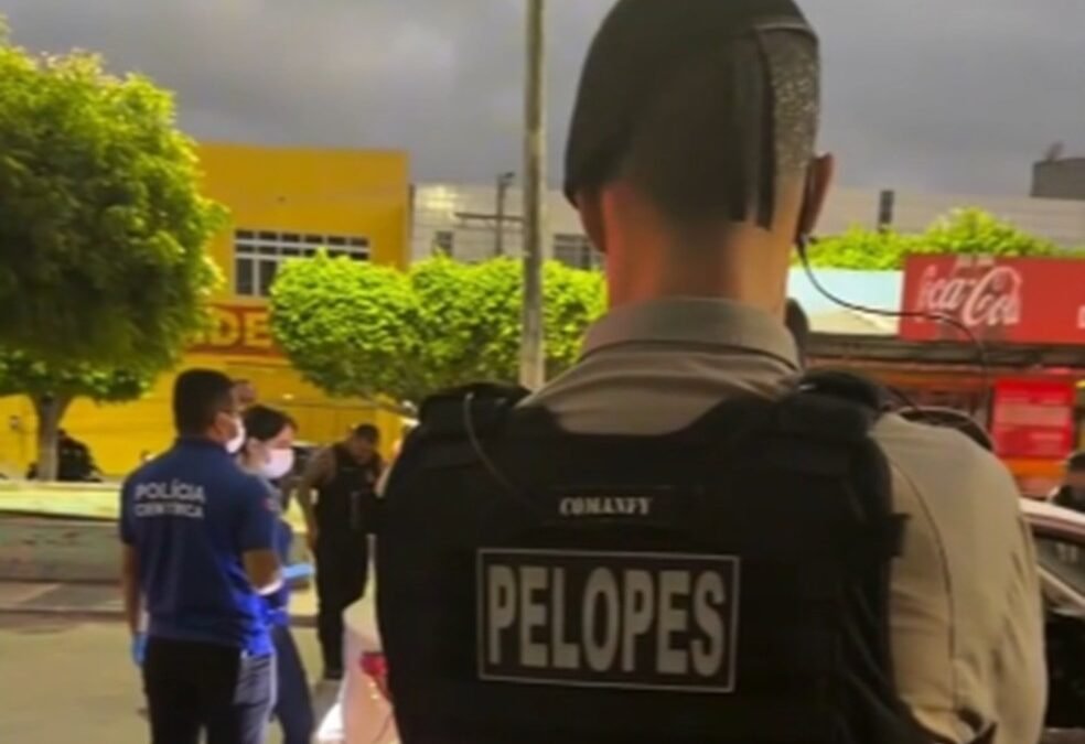 Policial civil é preso suspeito de matar dois colegas dentro de viatura no Sertão de Alagoas