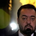 Polícia Federal faz busca contra Cláudio Castro em operação sobre suposto esquema no setor de combustíveis