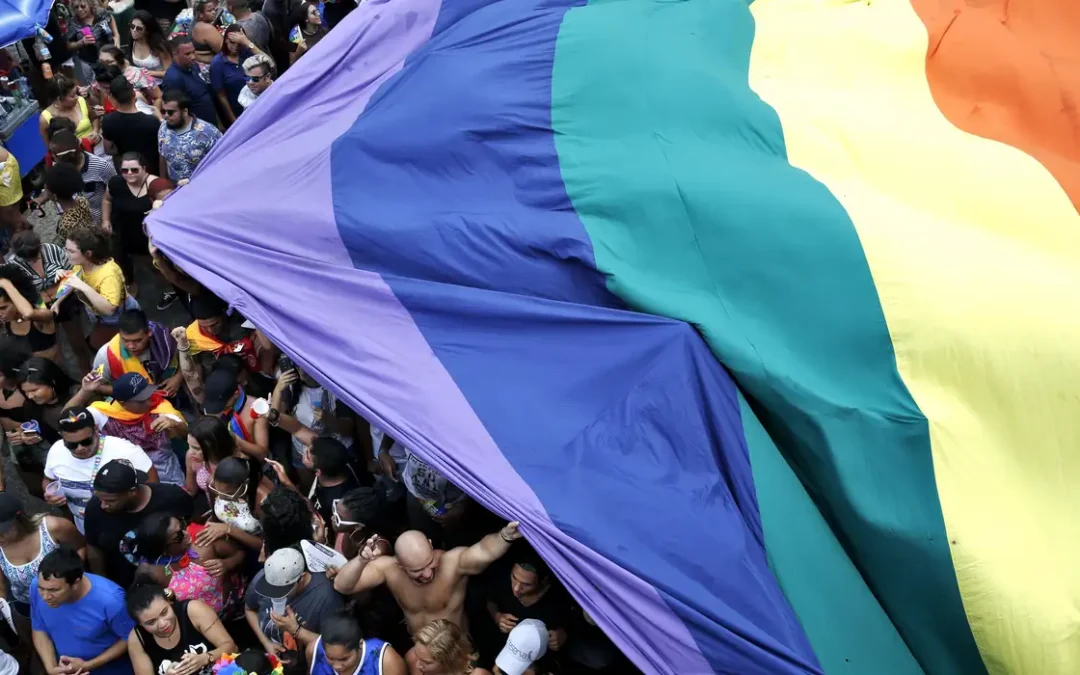 CNJ aponta aumento de processos por discriminação contra população LGBTQIAPN+