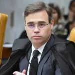 Fachin envia investigação sobre filme Dark Horse para André Mendonça no STF