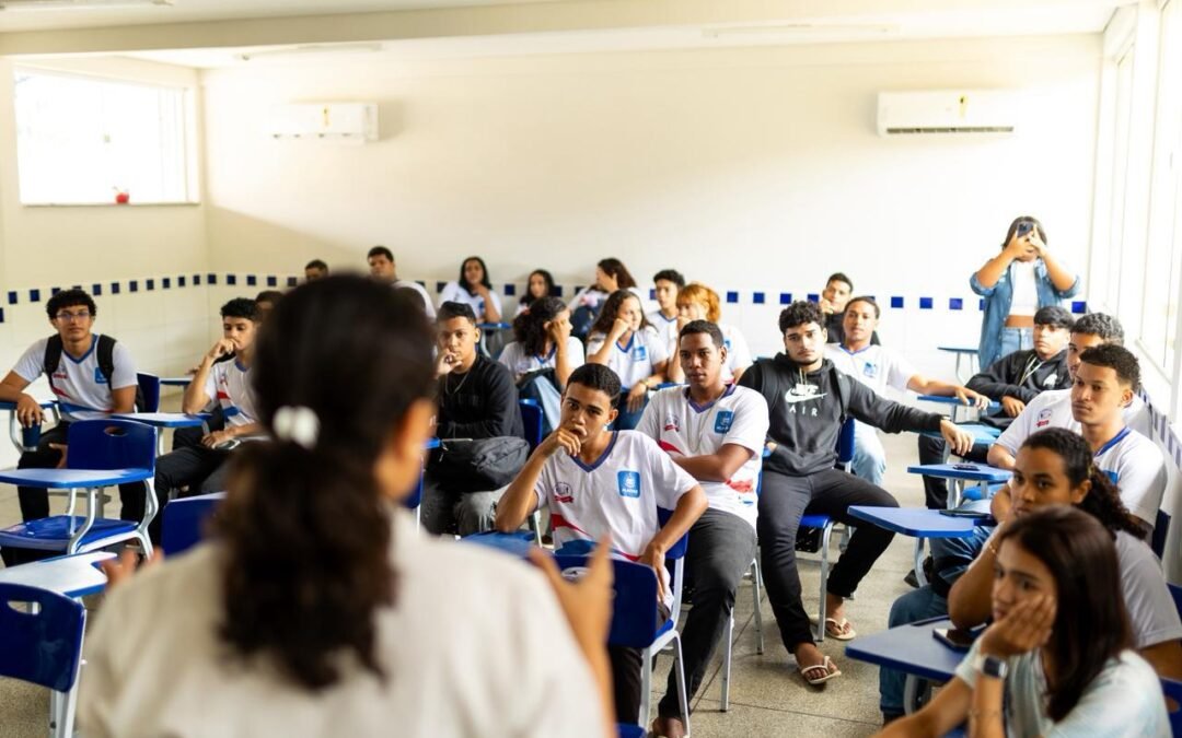 Mostra de Cinema Ambiental leva debate sobre preservação a estudantes de Maragogi e Japaratinga