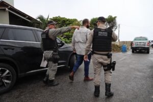 Operação mira grupo suspeito de causar rombo de R$ 49 milhões em Alagoas