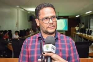 Aliado de JHC que autorizou repasse ao Banco Master pode ter bens indisponibilizados por decisão judicial
