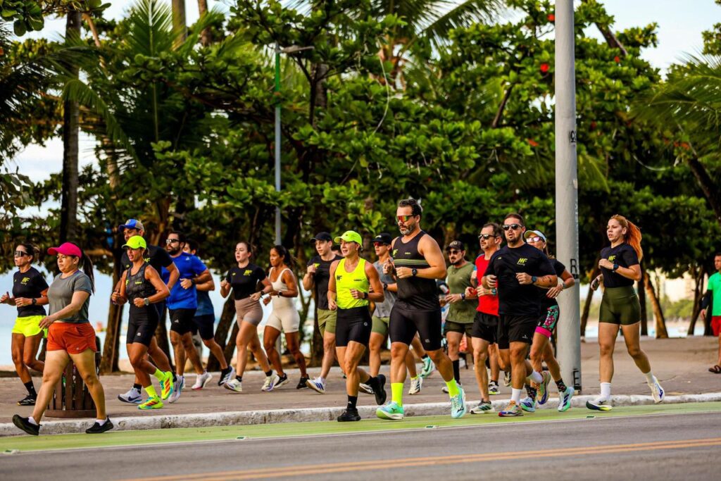Entre treinos e festejos: corredores buscam equilíbrio na reta final para a Maratona de Maceió